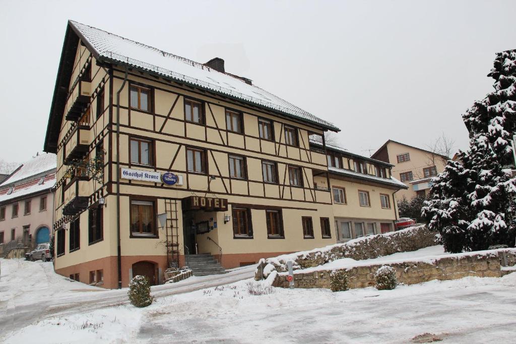 Hotel Krone Stuhlingen - Das Tor Zum Sudschwarzwald Dış mekan fotoğraf